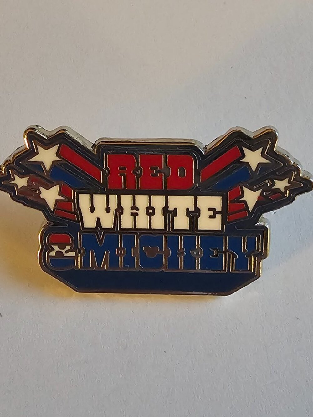 DISNEY Pin Trading ~ All American Mickey/Booster ~ Red White Mickey ~ 2018 ~ P27